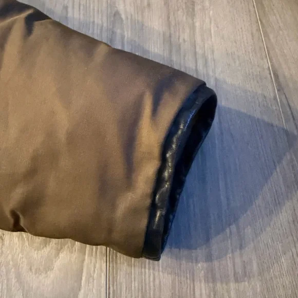 Vintage Canadian Down Parka with Fur-Trim Hood 🇨🇦 size Large - Picture 8 of 16